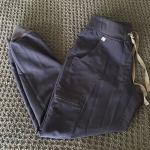 Figs - Zamora Joggers